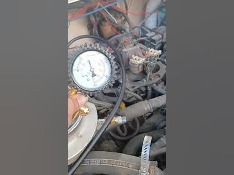 5.7 EFI Mercruiser fuel pressure drops bad fuel pump - YouTube