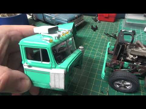 AMT 1/25 ホワイト ウエスタンスター セミ トラクター tf8su2k AMT-R2-724-2.jpg