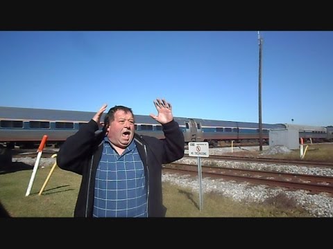 Amtrak & CSX Near Train Catastrophe At The Interlocking Diamond
