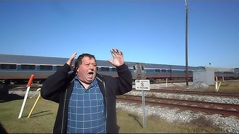 Amtrak & CSX Near Train Catastrophe At The Interlocking Diamond