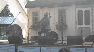 William Elliott Whitmore - &quot;Field Song&quot;  - LIVE - RiverSong Festival - Hutchinson, MN - 07-30-2011