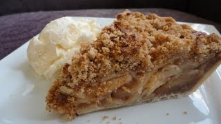 Classic dutch apple pie