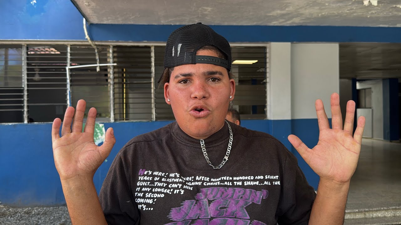 Miren lo que denuncia el Papa RD en cuarte de la policía de San Francisco de Macorís hoy lunes 