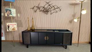 The "Mikado" by Magnavox, 1967 Stereo Console Model 1P3705