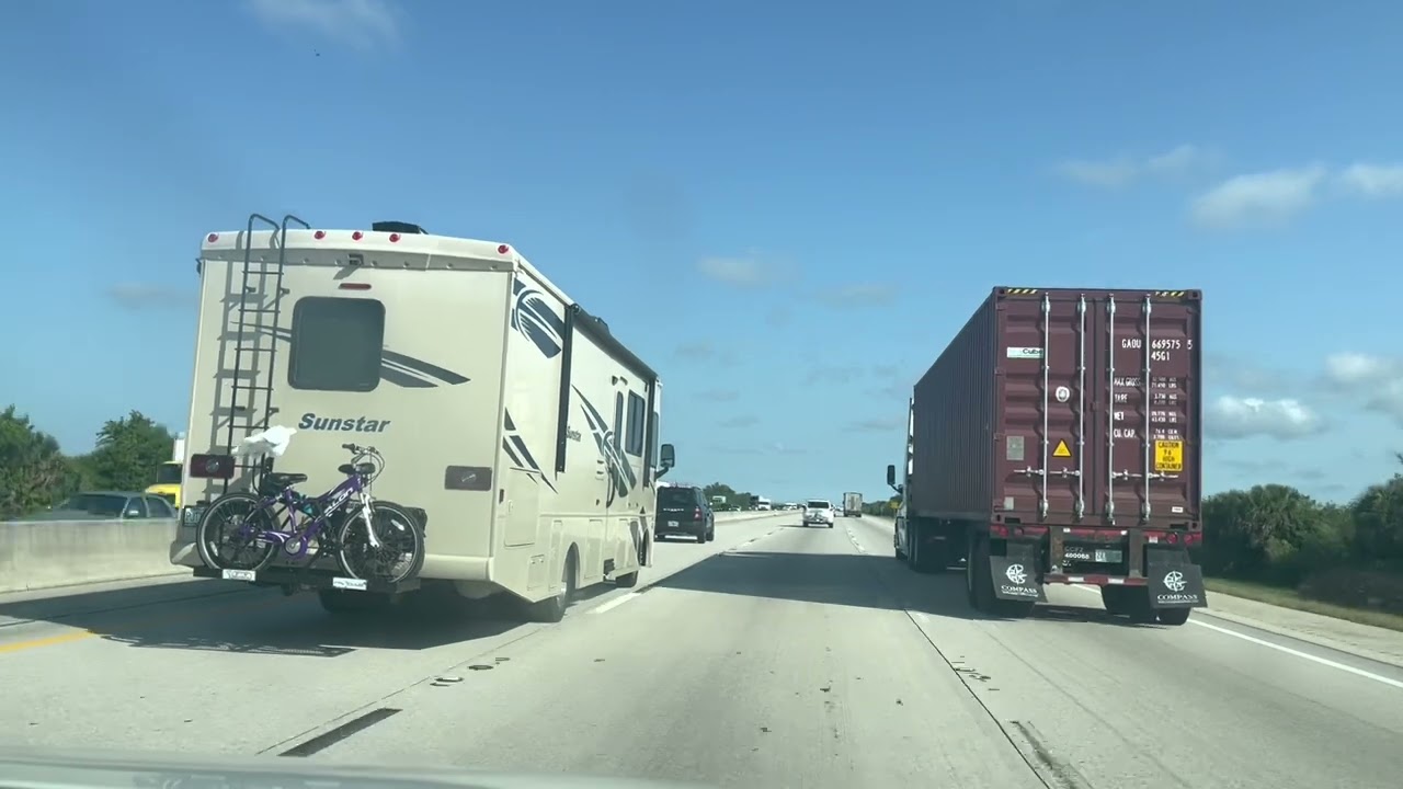 Travel highway orlando florida USA. Elisuper