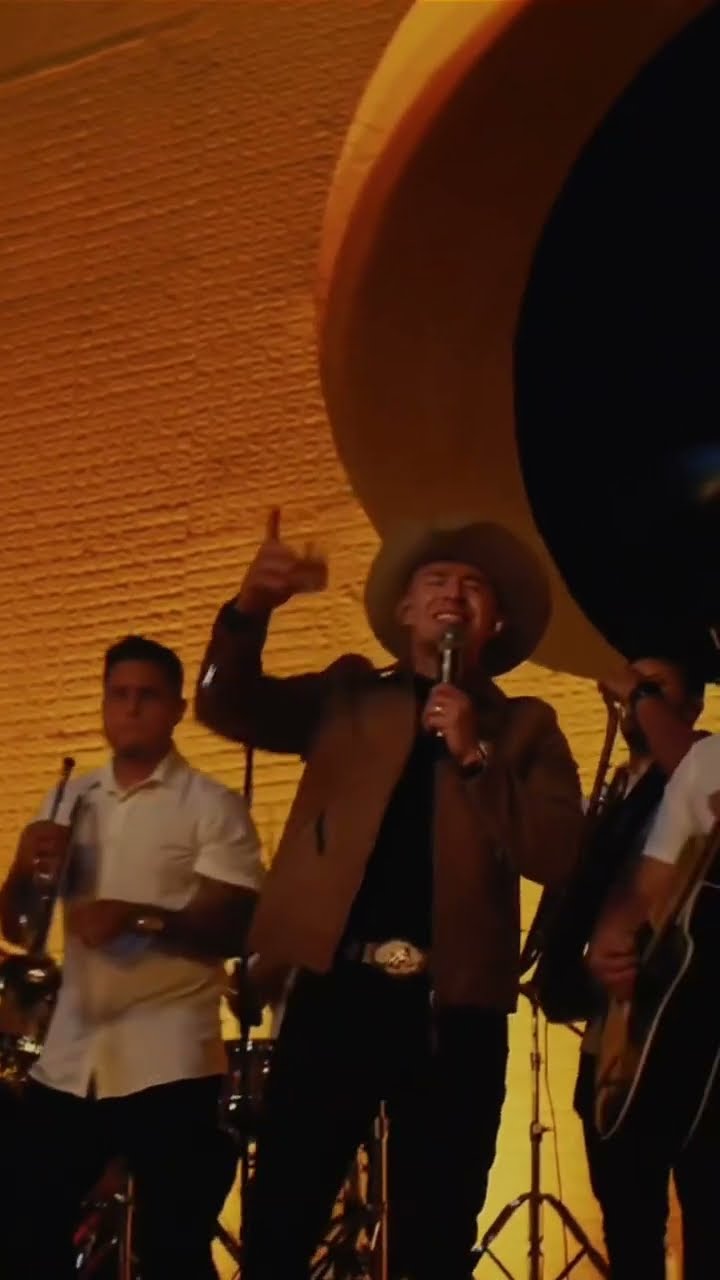 Ya salió el video oficial de Corrido bandido ? Pa que tomen trago y endulcen el oído?