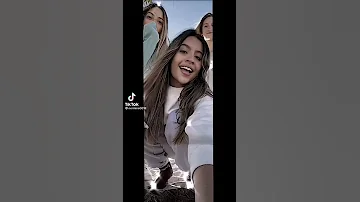 قصة حب على شاطئ الهواء ٣صديقات 