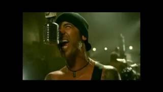 Godsmack - Cryin' Like A Bitch (Official Music Video) chords