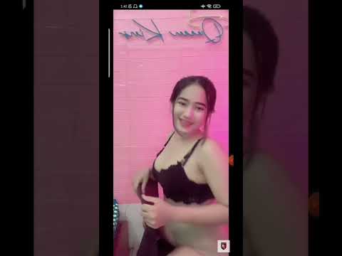 CEWE CANTIK BIGO LIVE PART II GOYANG EBOT CROT HOT SEMOK