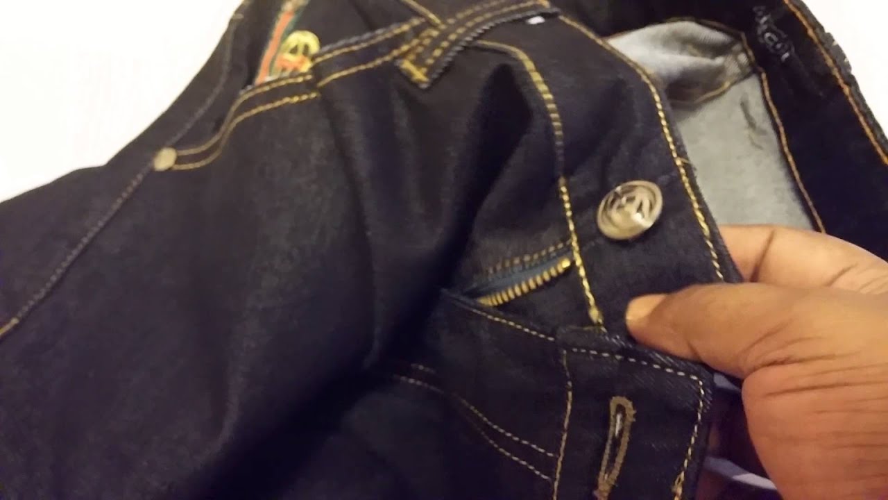 gucci jeans tag