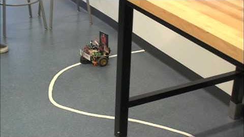 Line Following Robots (2010) Part 1 of 3 - UOIT ENGR 4320U: Advanced Mechatronics