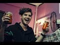O ZACUSCĂ VINE DE LA MAICĂ MEA NoapteaTârziu Cover Un trandafir crește la firida mea