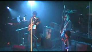 Watch Yoko Ono Yer Blues video