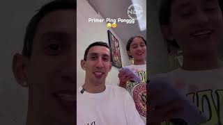  Angel Di María y su hija Mia, haciendo un ping pong 