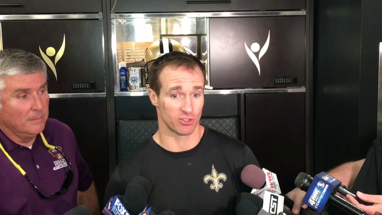 Drew Brees injures hand in huge Saints worry