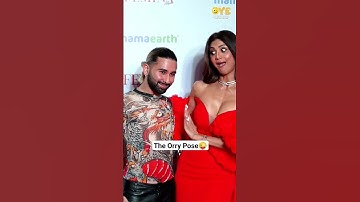 So Cute 😍 Shilpa copied The Orry Pose😜🤩 #orry #shilpashetty #bollywood #oye