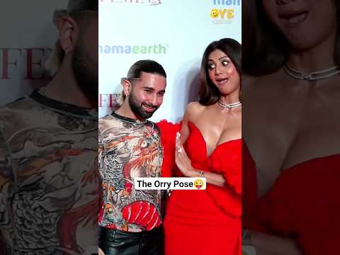 So Cute Shilpa Copied The Orry Pose Orry Shilpashetty Bollywood Oye 