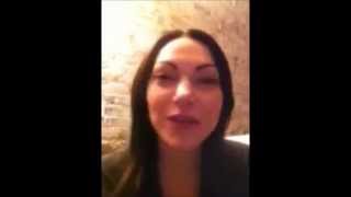 Laura Prepon -Video SELFIE