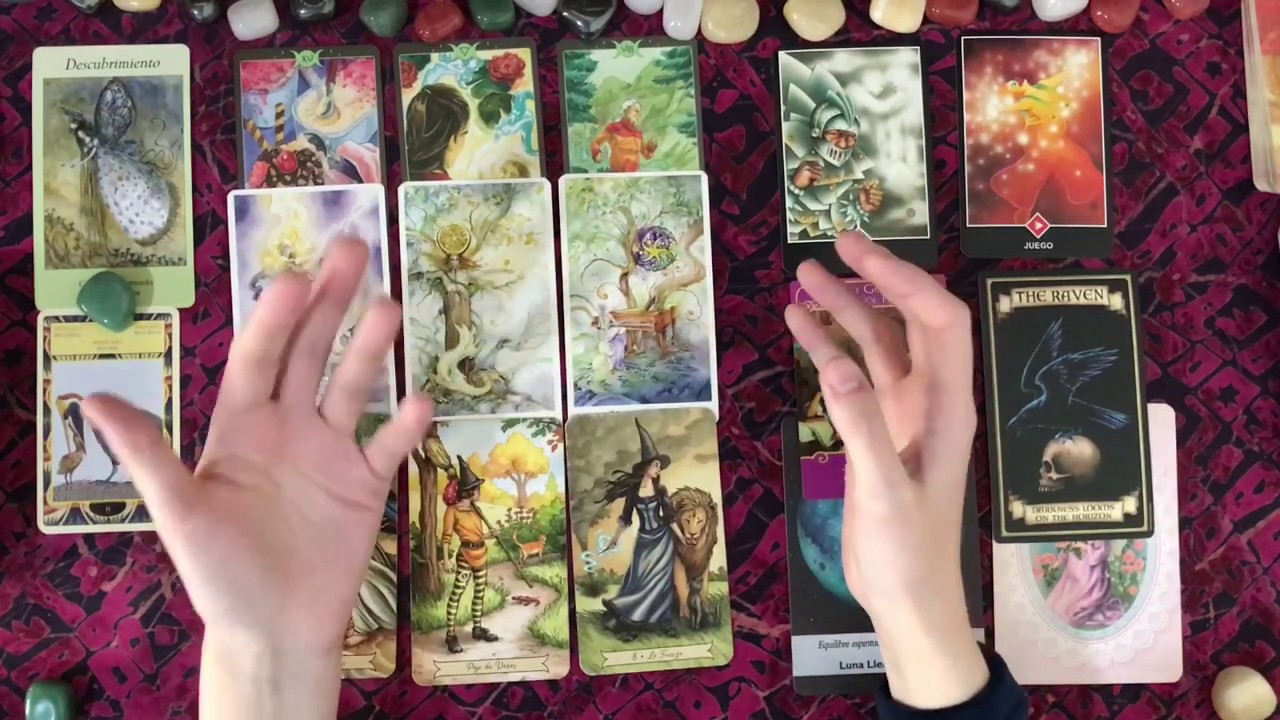 Por qué está tan frío? Le importo de verdad? Que siente realmente por mí? Tarot interactivo del amor
