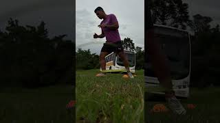 Caminhada com o quadril pra frente e um pro lado - aquecimento