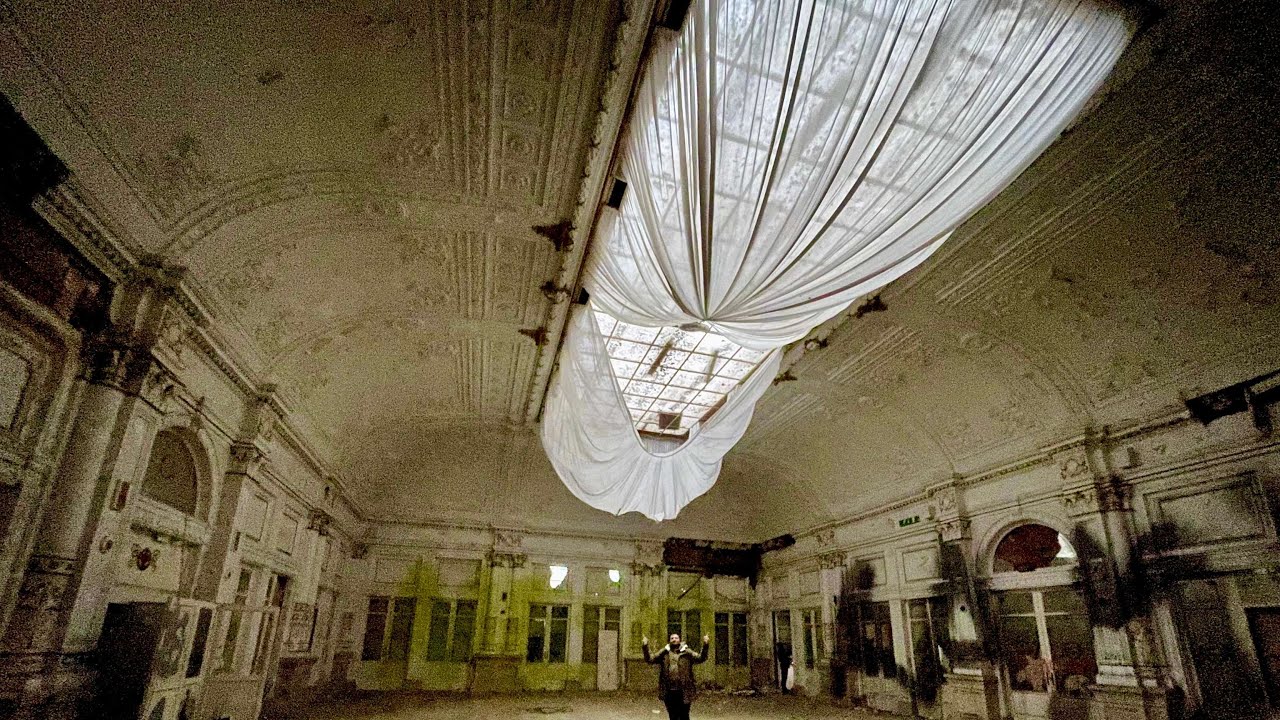 SIAMO M0RTI DI PAURA! E' PIENO DI PERSONE QUESTO GRAND HOTEL ABBANDONATO SIAMO COSTRETTI A SCAPPARE!