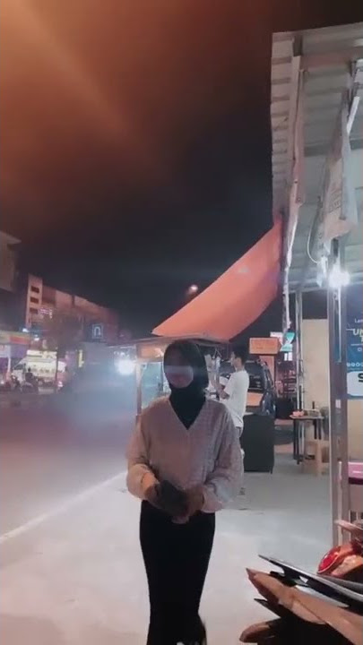 Mentahan video halu jajan sama cewek. prank teman