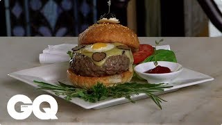 295ドルの高級ハンバーガーを食べてみる | Most Expensivest Shit | GQ