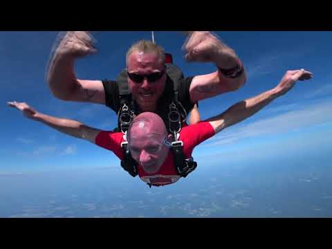 My First Tandem Skydive!  Woooo!!!