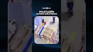 Bursada Forklift Tarafından Üst Üste Dengesiz Yerleştirilen Paletler, Devrildi