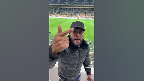 رد فعل مغربي على الأجواء في ملعب تيزي وزو 🇩🇿 🇲🇦