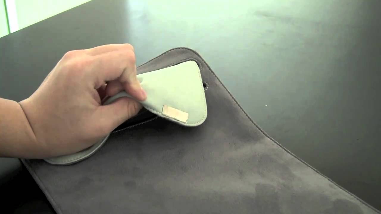 Review: Moshi Muse Sleeve for Macbook Air 11''