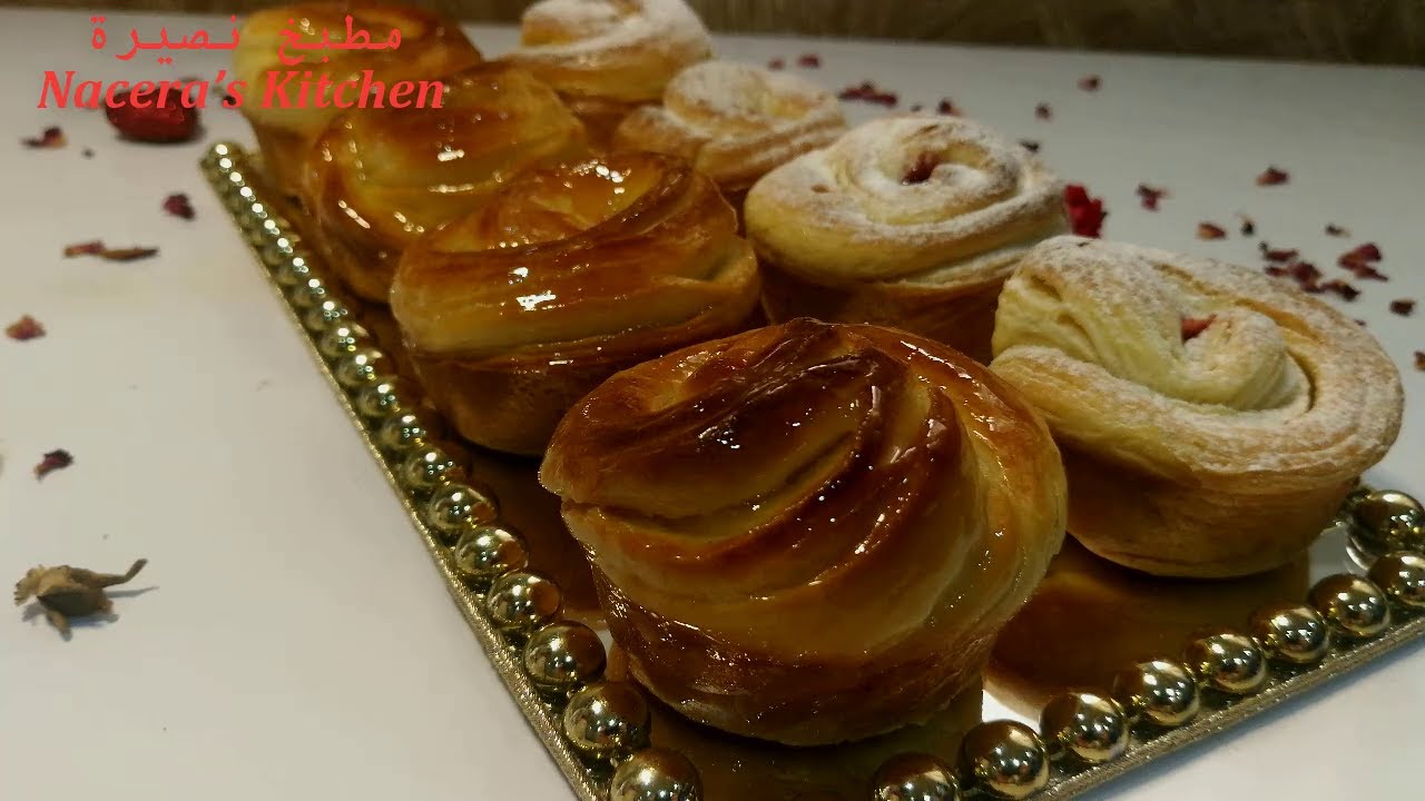 بريوش مورق بشكل مادلين أو كاب كيك محشي بالمربى رائع شكلا و مذاقا