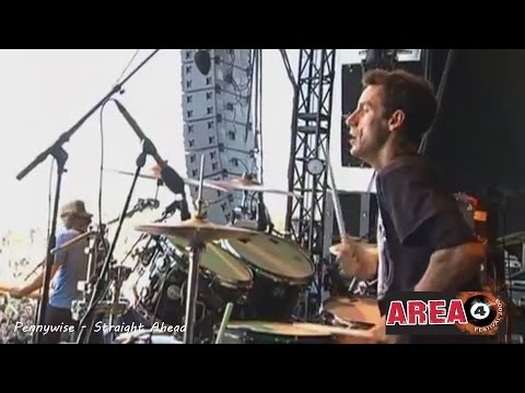 Pennywise - Straight Ahead Live {@ Area 4 2008ᴴᴰ}