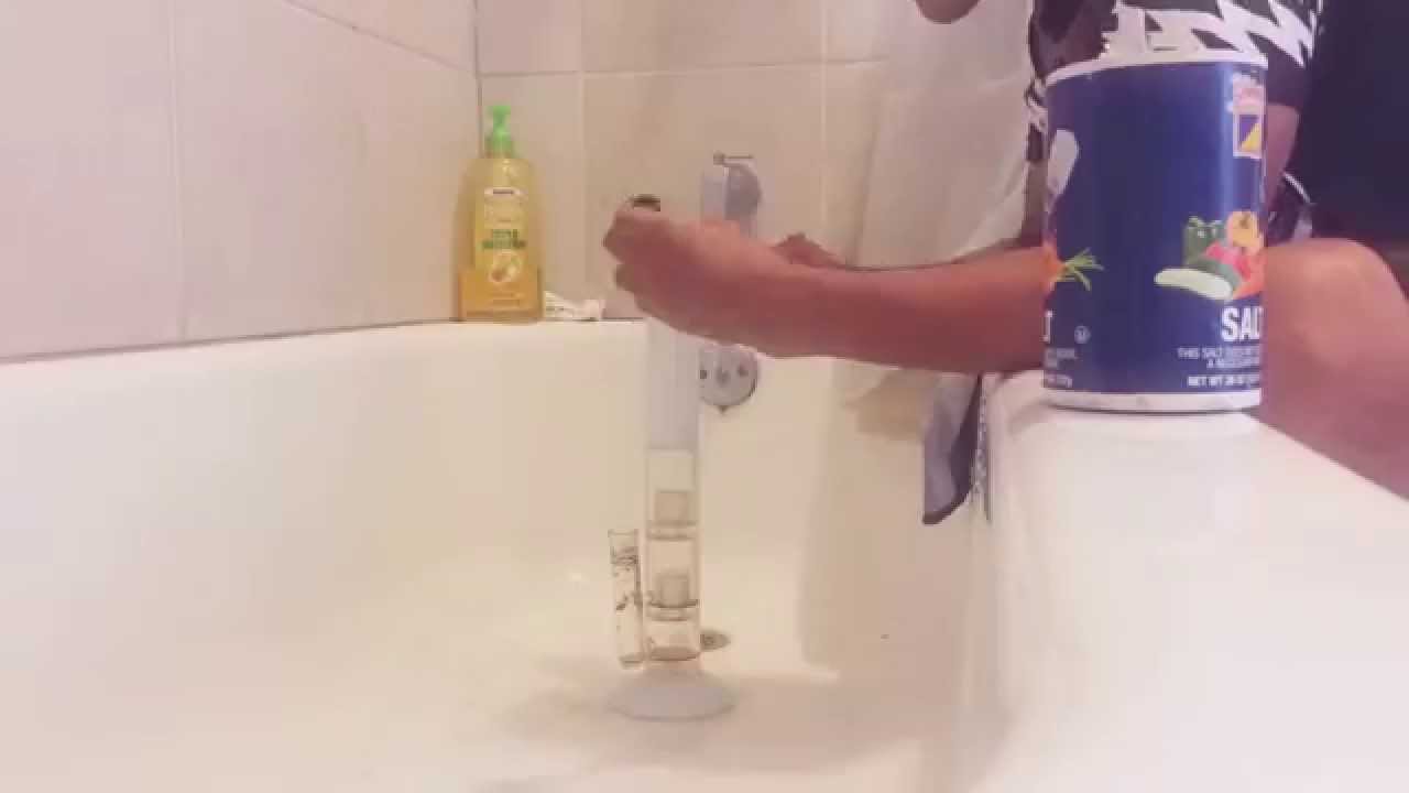 Cleaning a bong "timelapse"