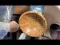 Richard raffan turning a beaded and footed mango bowl in real time