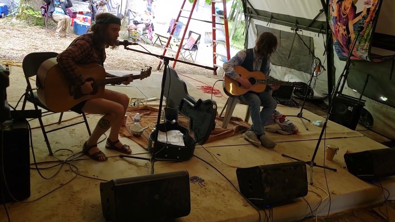 Derrick Manley and Noah Earth perform 'Poncho's Lament' (Tom Waits)