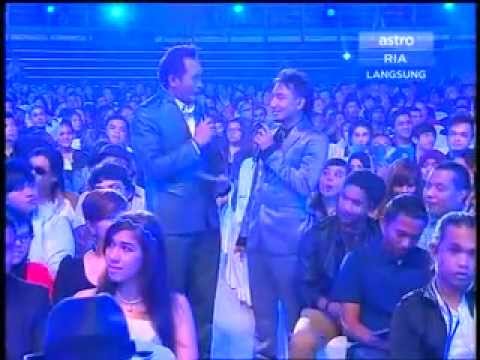 Zizan Razak @ AIM 18 (lawak supin) - YouTube