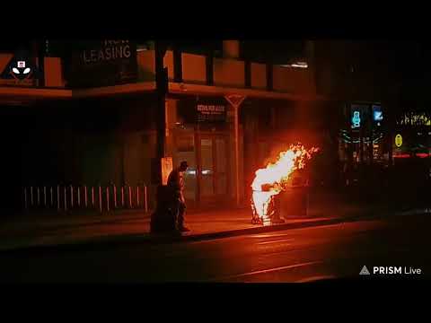 ANOTHER TRASHCAN FIRE BURNS IN LOS ANGELES -WILSHIRE BLVD-