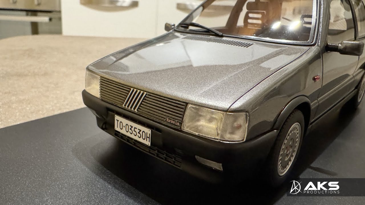 Unboxing Fiat Uno Turbo i.e. - Lancia Prisma 1/18