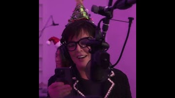 Thumbnail of The Kardashian & Jenner family record a Christmas song (part 2)