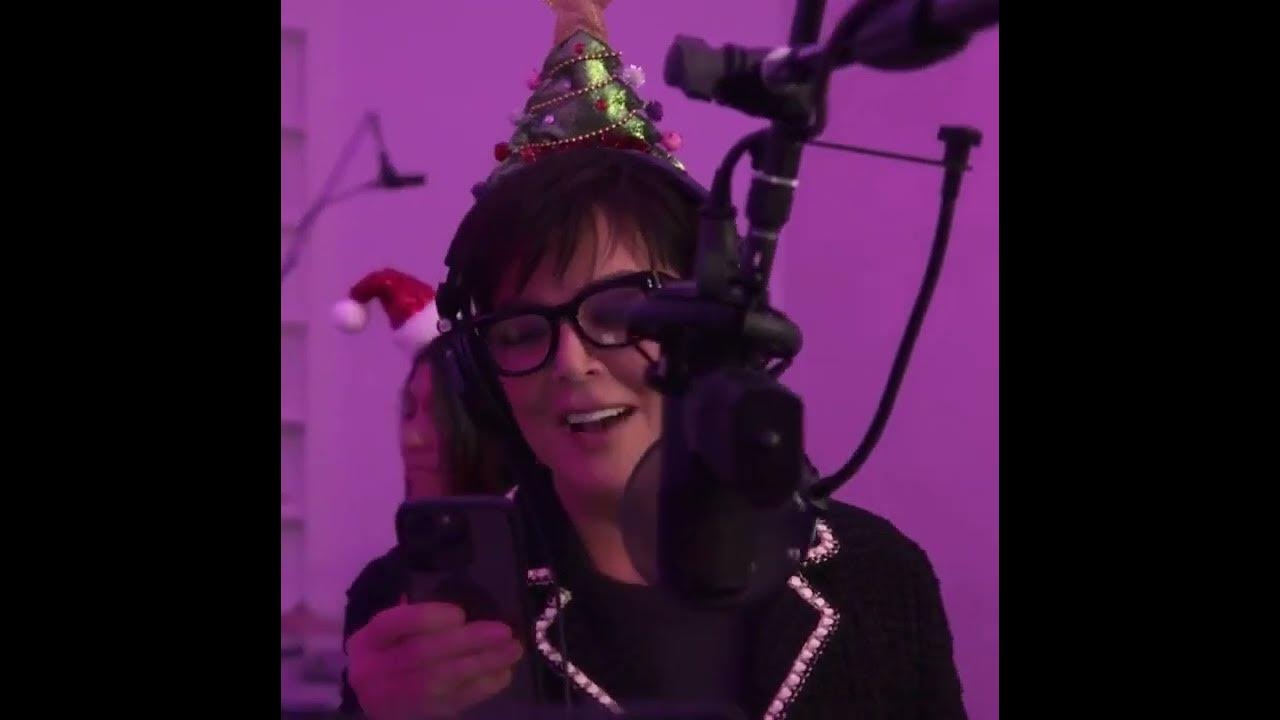 The Kardashian & Jenner family record a Christmas song (part 2)
