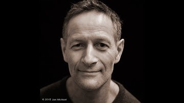 ZEIDLER FACES   Jonathan Powell, GB on Tree Beekeeping