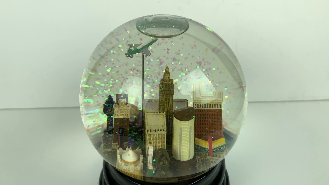 Saks Fifth Ave Tulsa Snow Globe YouTube