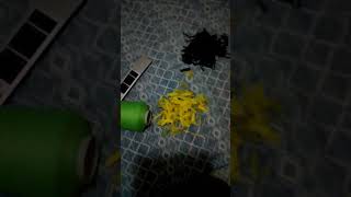 Rabiola Na Seda Preta E Amarela