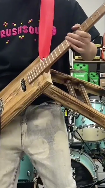 Dari kursi kayu, bisa jadi gitar listrik dengan efeknya #shorts