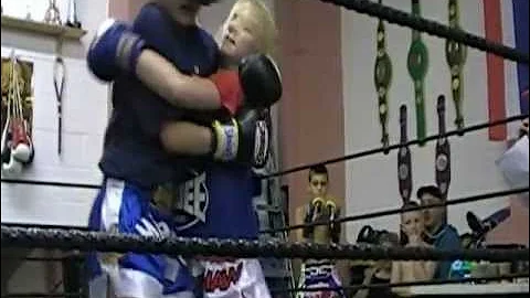 beth bragg muay thai interclub majestic gym round 2