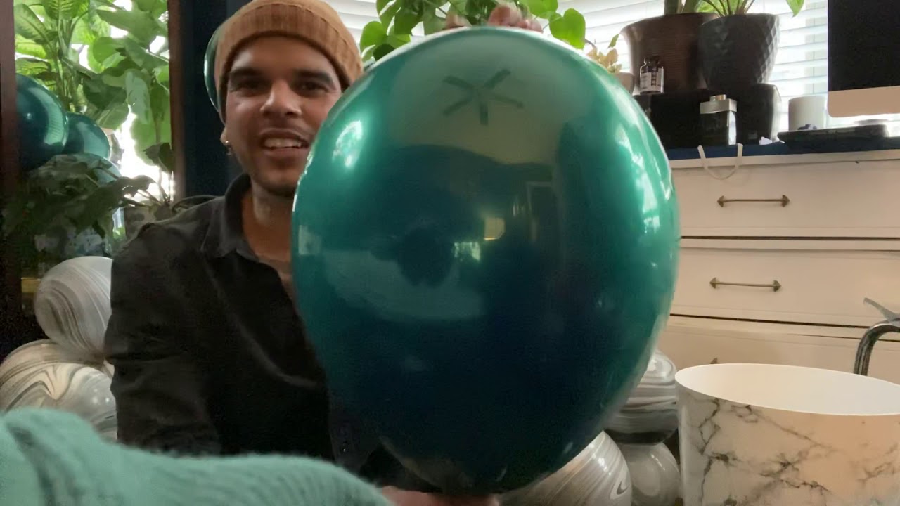 Balloons. How to customize colors using another balloon inside. YouTube