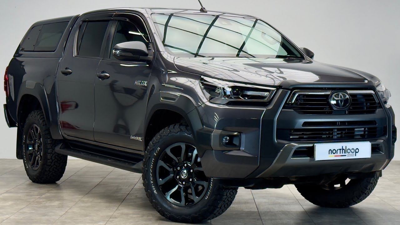 TOYOTA HILUX 2.8 D-4D Invincible X Pickup Double Cab 4dr Diesel