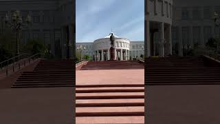 Узбекистан в память Великому Человеку.