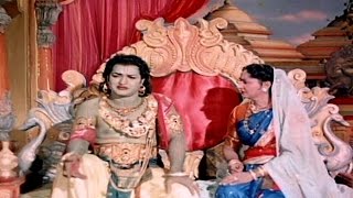 Lava Kusa Telugu Movie Part - 0817 Ntr, Anjali Devi
